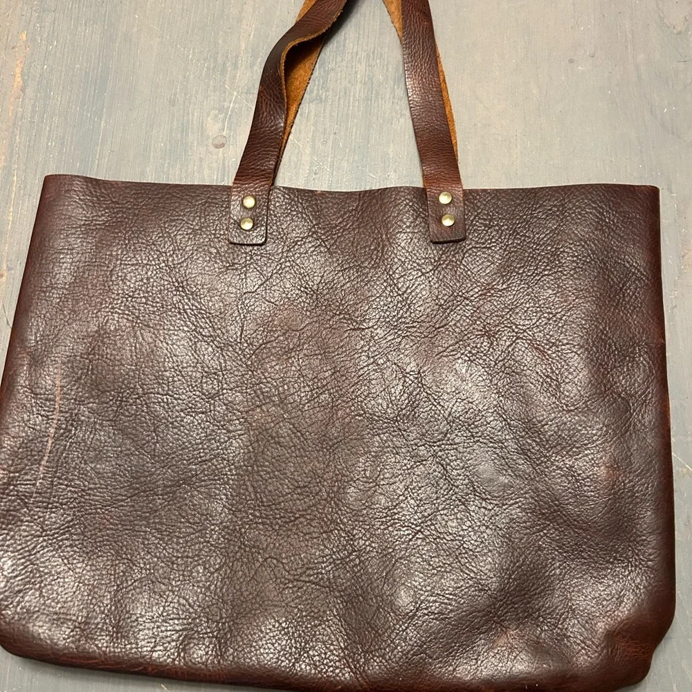 Classic Brown Leather Tote Bag - Minimalist Everyday Carry